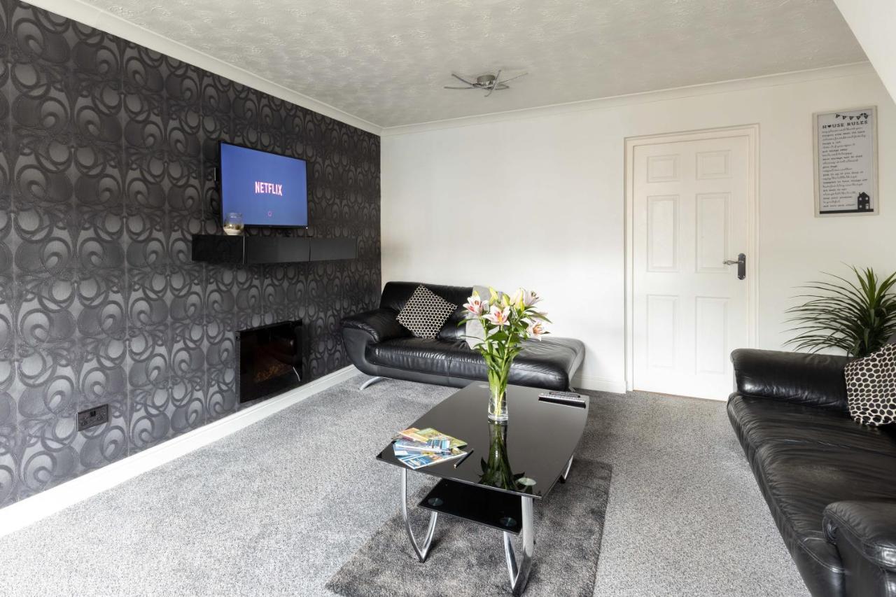 Capri 13 Sa - 3 Bedroom House Close To Loughborough University, Ev Car Facilities, Free Parking, Free Wifi - Ask For Contractor Rates! 외부 사진